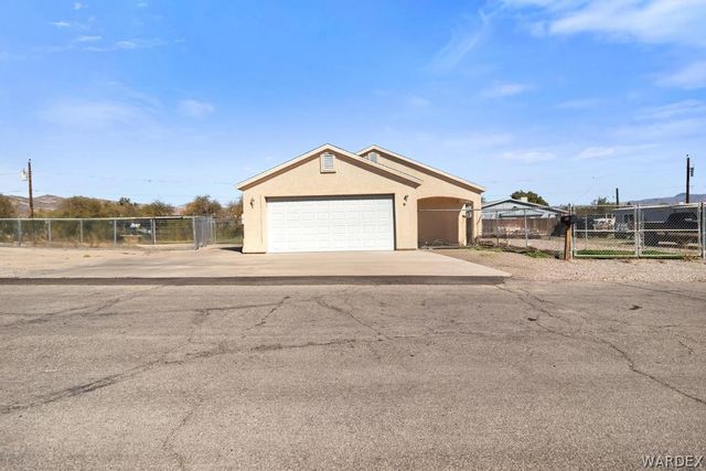 941 Sandy Beach Drive, Bullhead City, AZ 86442
