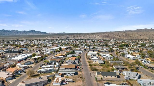 941 Sandy Beach Drive, Bullhead City, AZ 86442