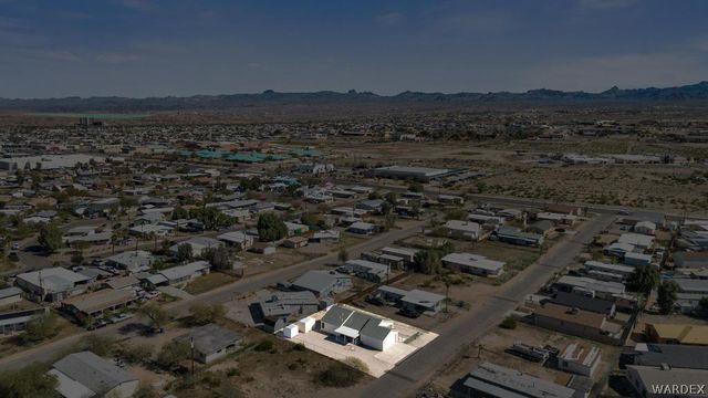 941 Sandy Beach Drive, Bullhead City, AZ 86442