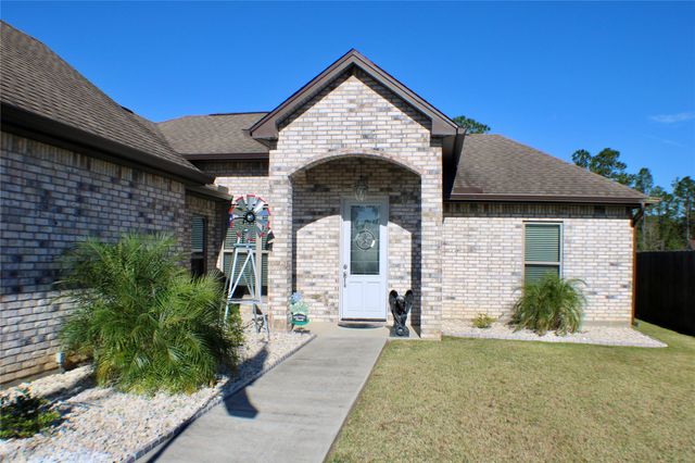 5305 Wheeler Road, Lumberton, TX 77657