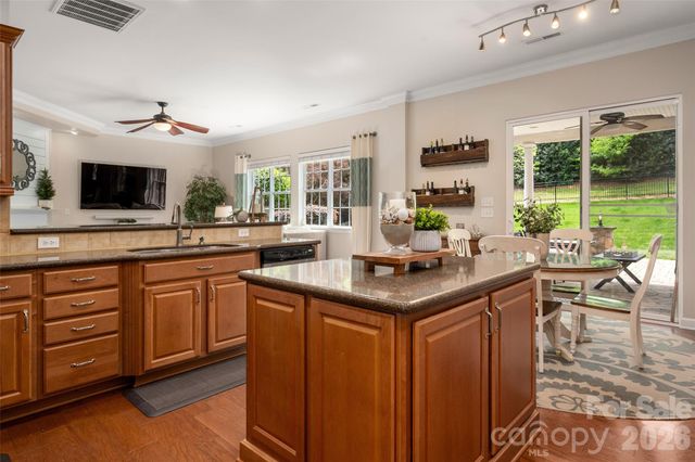 10322 Paxton Run Road, Charlotte, NC 28277