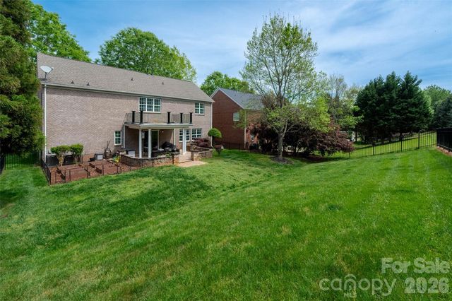 10322 Paxton Run Road, Charlotte, NC 28277