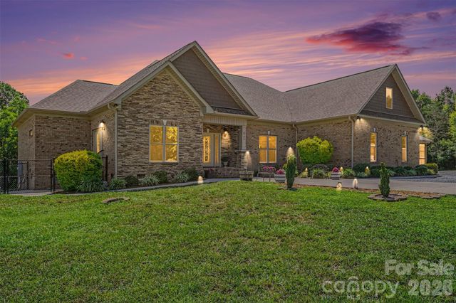 5702 Army Road, Marshville, NC 28103