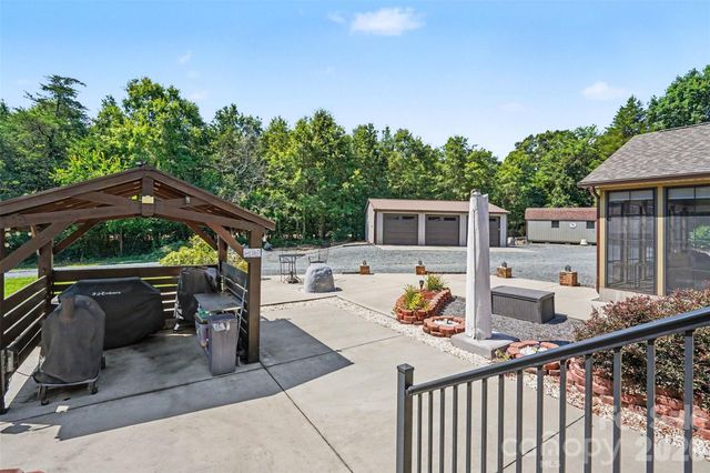 5702 Army Road, Marshville, NC 28103