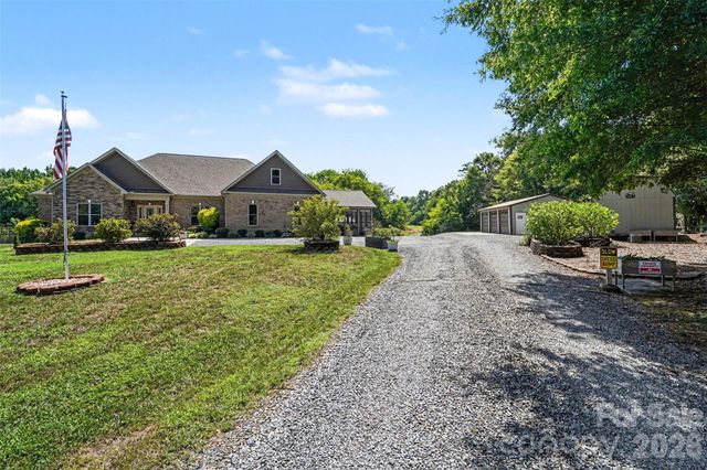 5702 Army Road, Marshville, NC 28103