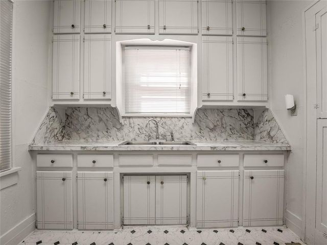 2026 NW 17th Street, Oklahoma City, OK 73106