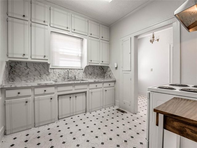 2026 NW 17th Street, Oklahoma City, OK 73106