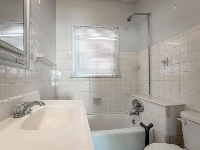 2026 NW 17th Street, Oklahoma City, OK 73106