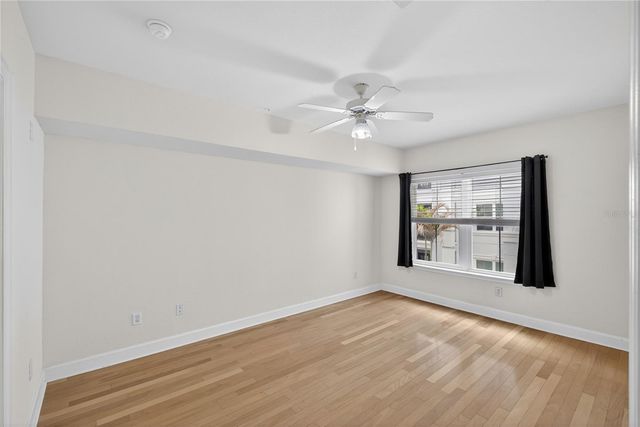 300 E SOUTH STREET 2014, Orlando, FL 32801