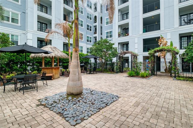 300 E SOUTH STREET 2014, Orlando, FL 32801