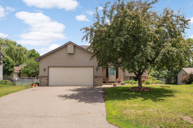 18181 Ironton Street NW, Elk River, MN 55330