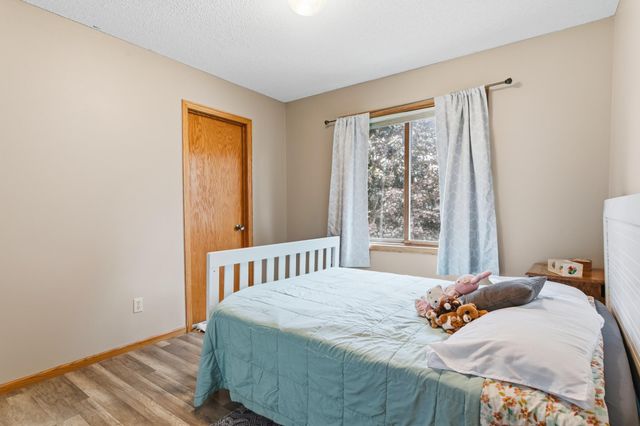 18181 Ironton Street NW, Elk River, MN 55330