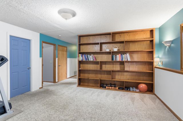 18181 Ironton Street NW, Elk River, MN 55330