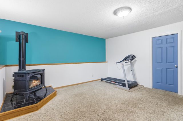 18181 Ironton Street NW, Elk River, MN 55330