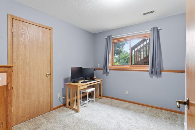 18181 Ironton Street NW, Elk River, MN 55330