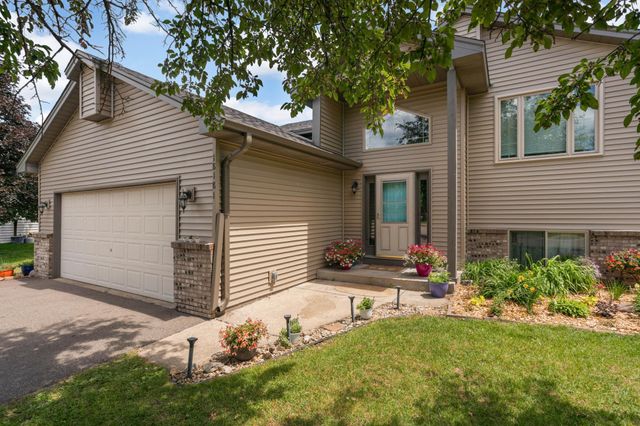18181 Ironton Street NW, Elk River, MN 55330