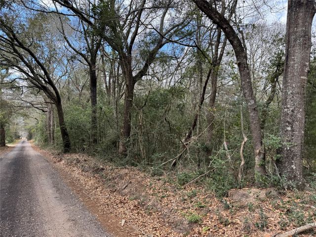 720 Everitt Road, Cleveland, TX 77328