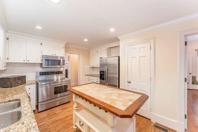 636 Palmer Drive, Sanford, NC 27330