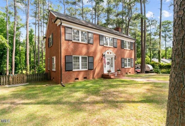 636 Palmer Drive, Sanford, NC 27330