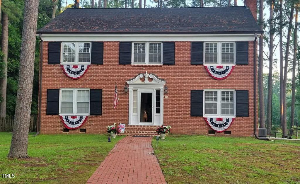 636 Palmer Drive, Sanford, NC 27330