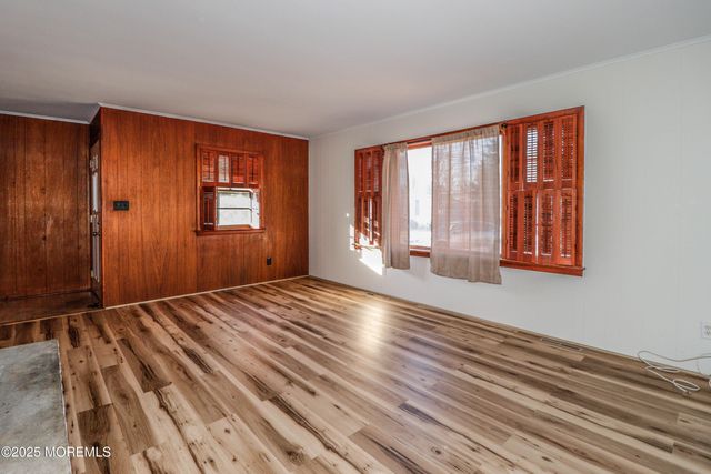 61 Reservation Row, Brick, NJ 08723