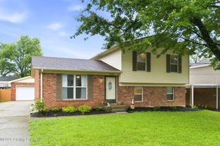 10208 El Ventoso Ct, Louisville, KY 40291