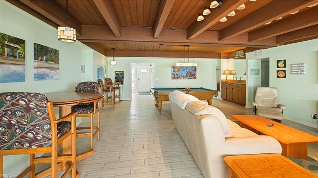3400 Sandfiddler RD, Virginia Beach, VA 23456