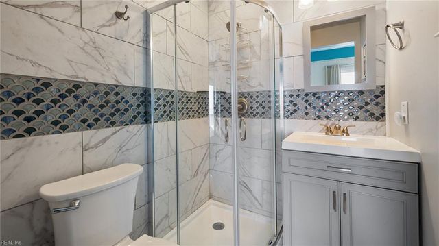 3400 Sandfiddler RD, Virginia Beach, VA 23456