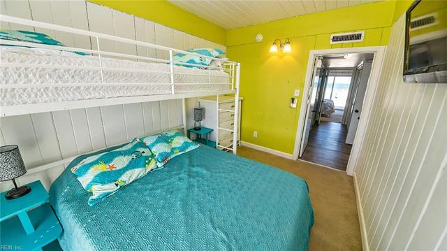 3400 Sandfiddler RD, Virginia Beach, VA 23456