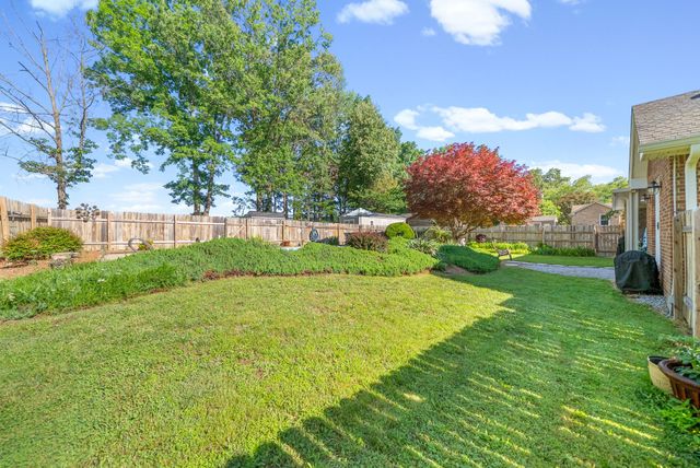 4003 S Windsor Ct, Springfield, TN 37172