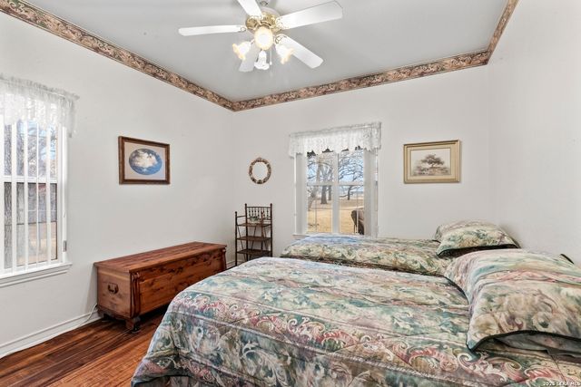 237 emerald, Fredericksburg, TX 78624