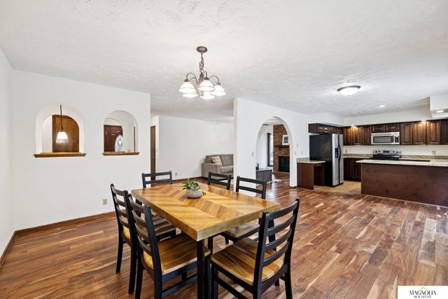 5800 Berkeley Drive, Lincoln, NE 68512