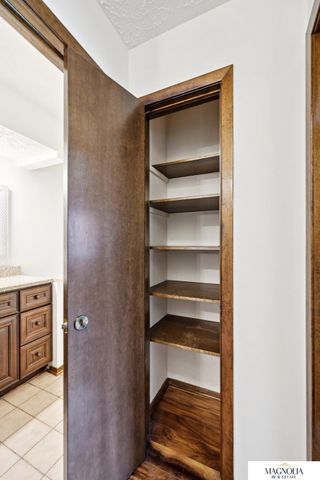 5800 Berkeley Drive, Lincoln, NE 68512