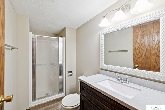 5800 Berkeley Drive, Lincoln, NE 68512