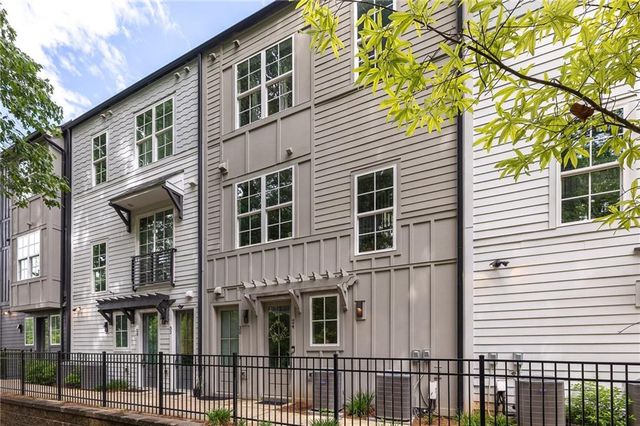 24 Becker NW Place, Atlanta, GA 30307