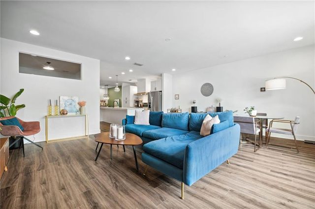 24 Becker NW Place, Atlanta, GA 30307