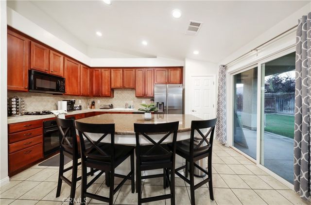 13402 Boyd Lake Drive, Bakersfield, CA 93314