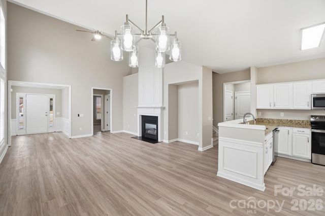 8835 Kestral Ridge Drive, Charlotte, NC 28269