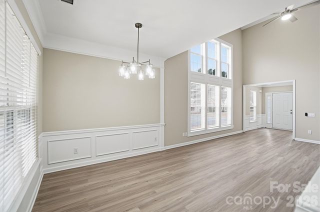 8835 Kestral Ridge Drive, Charlotte, NC 28269