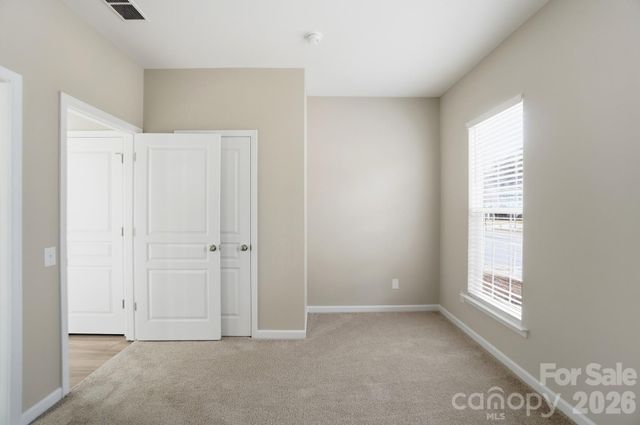 8835 Kestral Ridge Drive, Charlotte, NC 28269