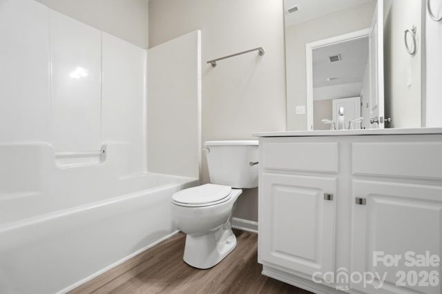 8835 Kestral Ridge Drive, Charlotte, NC 28269