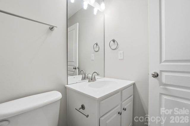 8835 Kestral Ridge Drive, Charlotte, NC 28269