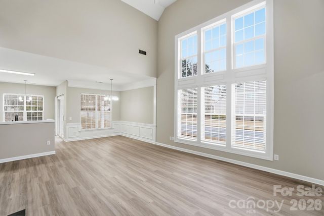 8835 Kestral Ridge Drive, Charlotte, NC 28269