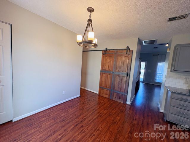 8209 Golf Ridge Drive, Charlotte, NC 28277