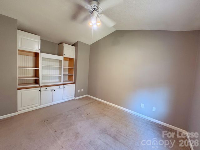 8209 Golf Ridge Drive, Charlotte, NC 28277