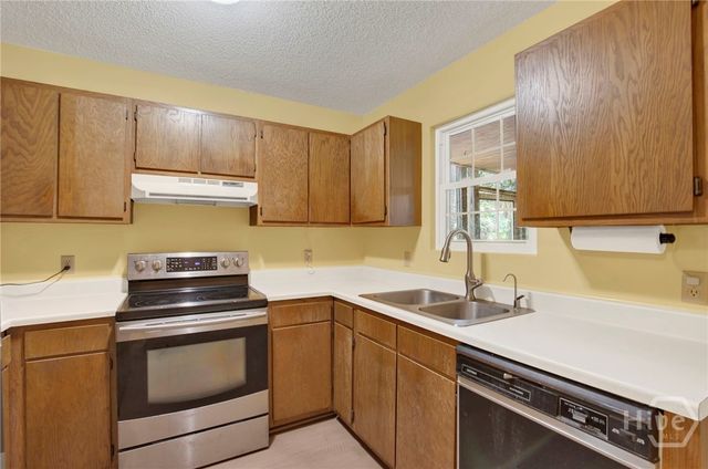 817 1st Street B4, Tybee Island, GA 31328