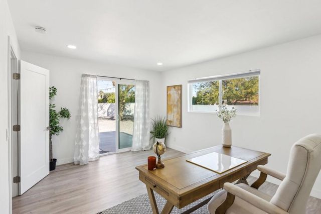 3010 N Chuperosa Road, Palm Springs, CA 92262