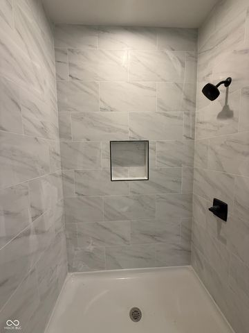 12158 Spring Creek Drive, Covington, IN 47932