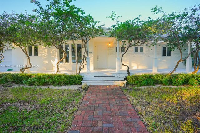 355 Redwood Lane, Key Biscayne, FL 33149