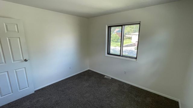 76 Miriam Drive, Florence, KY 41042